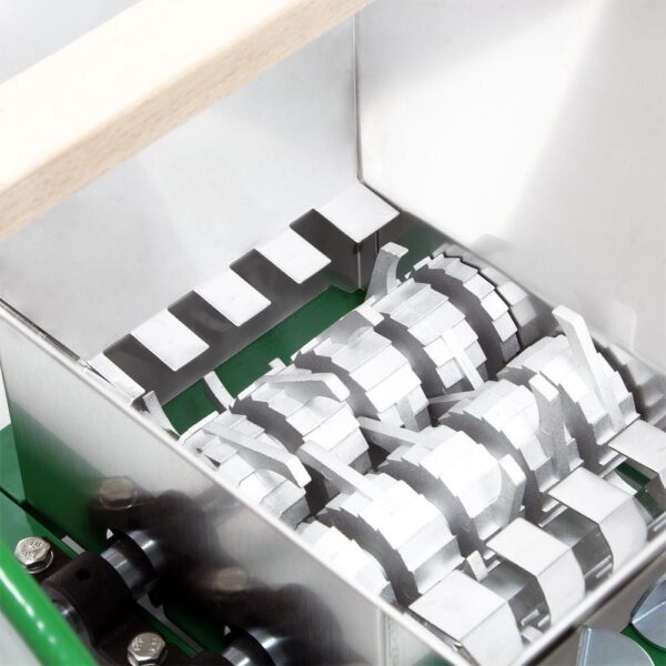 Wiltec 7L Obstmühle mit Handkurbel - Saftpresse für Äpfel und Obst - Image 3
