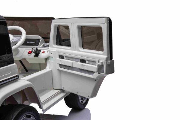Mercedes G-Klasse EQG Kinder Elektrofahrzeug 12V mit Ledersitz und Gummireifen - Image 8