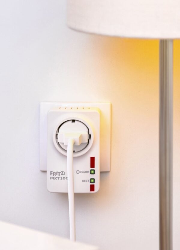 AVM FRITZ!DECT 200 - Intelligente WLAN-Steckdose für Smart Home - Image 4