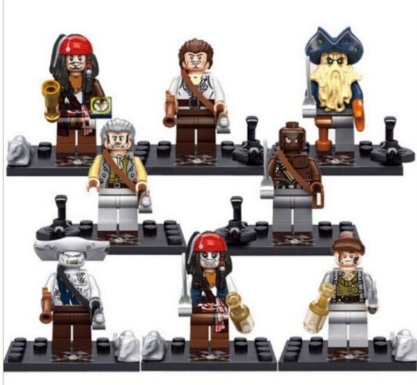 8-teiliges Set Piraten Minifiguren für Film-Serie – Bausteine zum Montieren - Image 1